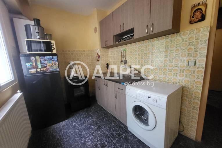 Двустаен апартамент, Севлиево, Митко Палаузов, 669809, Снимка 3