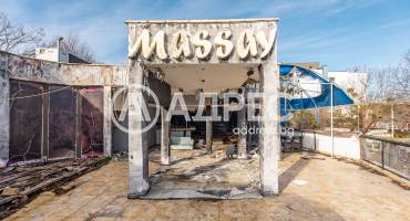 Търговски помещения, Варна, к.к. Златни Пясъци, 687809, Снимка 2