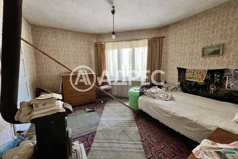 Къща/Вила, Угърчин, 692809, Снимка 7