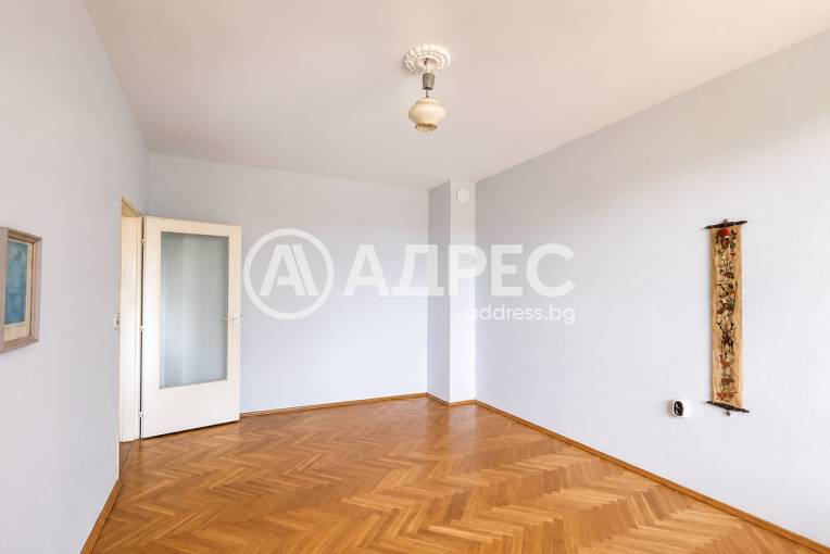 Тристаен апартамент, Варна, Левски, 694809, Снимка 1