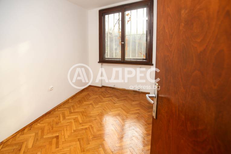 Къща/Вила, София, Изток, 678810, Снимка 11