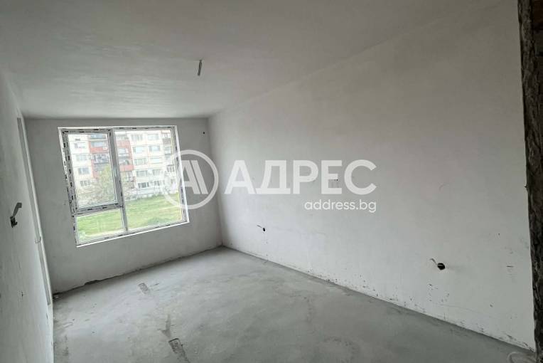 Тристаен апартамент, Благоевград, Еленово, 692810, Снимка 2