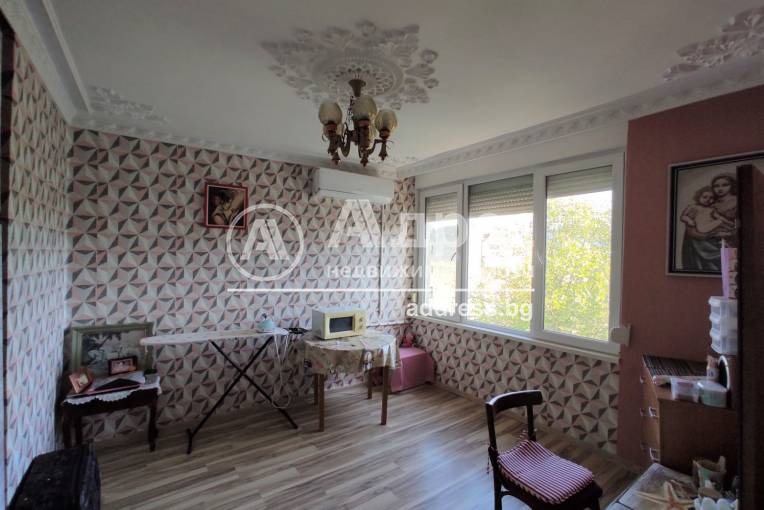 Многостаен апартамент, Разград, Васил Левски, 600811, Снимка 9