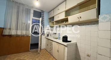 Тристаен апартамент, Велики Преслав, 675812, Снимка 1