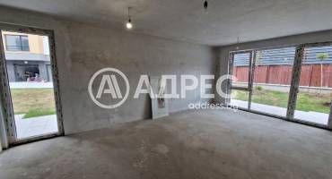 Двустаен апартамент, София, Горубляне, 694812, Снимка 1