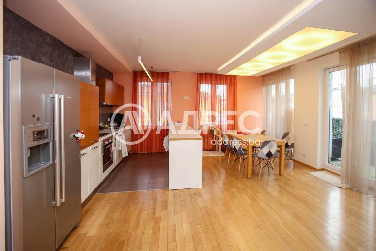 Многостаен апартамент, София, Камбаните, 701812, Снимка 13