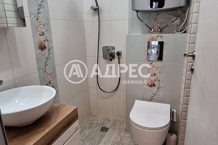 Многостаен апартамент, Варна, Галата, 666813, Снимка 13