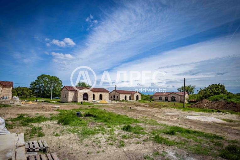 Къща/Вила, Неофит Рилски, 669813, Снимка 3