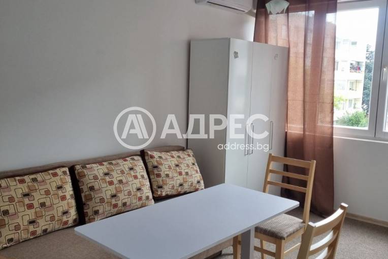 Тристаен апартамент, Варна, Нептун, 695813, Снимка 1