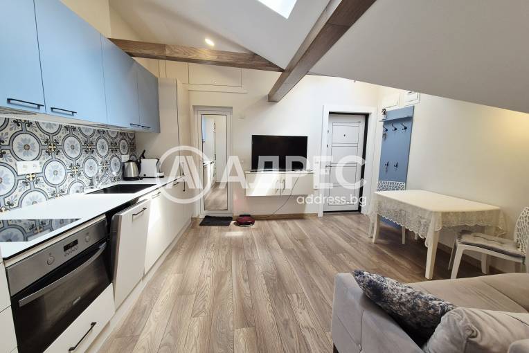 Двустаен апартамент, Варна, Гръцка махала, 657814, Снимка 1