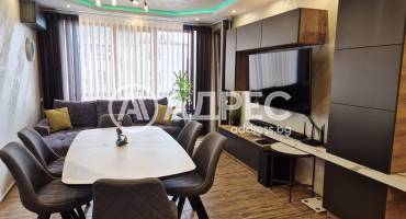 Двустаен апартамент, Варна, Гранд Мол Варна, 675814, Снимка 1