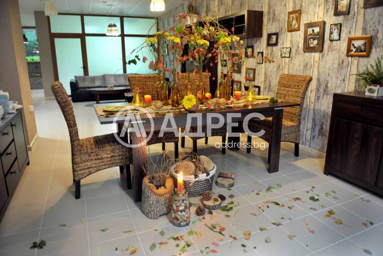 Търговски помещения, Бургас, Зорница, 655815, Снимка 1