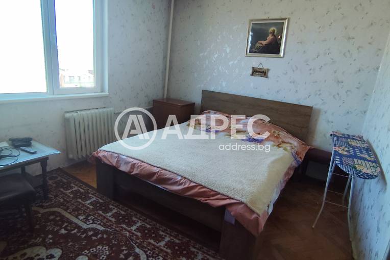 Двустаен апартамент, Плевен, Идеален център, 659815, Снимка 1