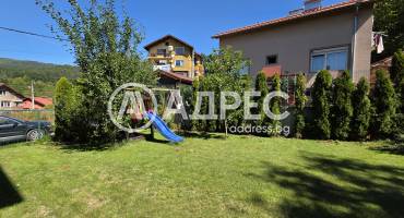 Многостаен апартамент, Владая, 677816, Снимка 16