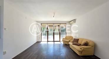 Многостаен апартамент, Владая, 677816, Снимка 2