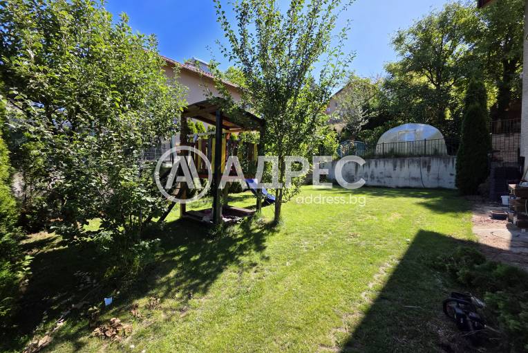 Многостаен апартамент, Владая, 677816, Снимка 17