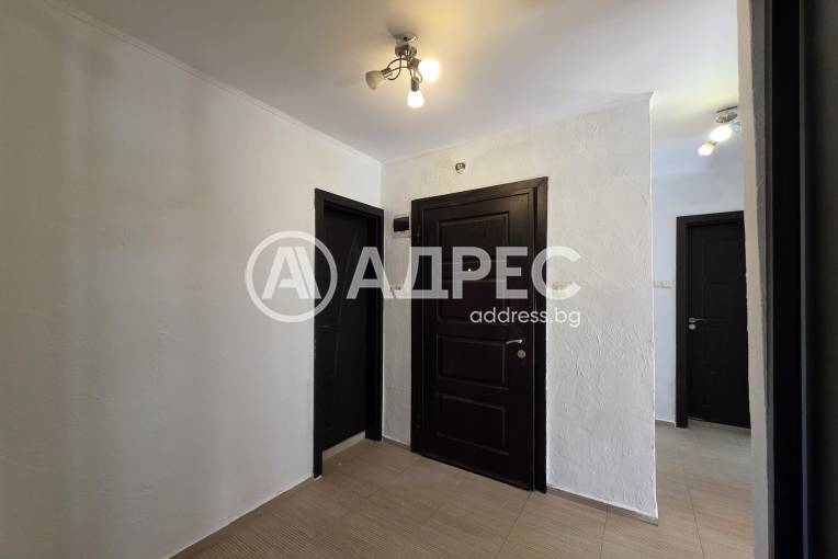 Многостаен апартамент, Владая, 677816, Снимка 5