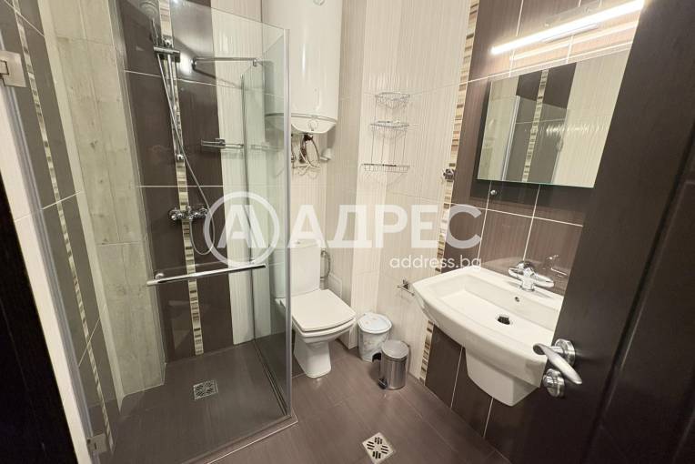 Двустаен апартамент, Варна, Морска градина, 702816, Снимка 7