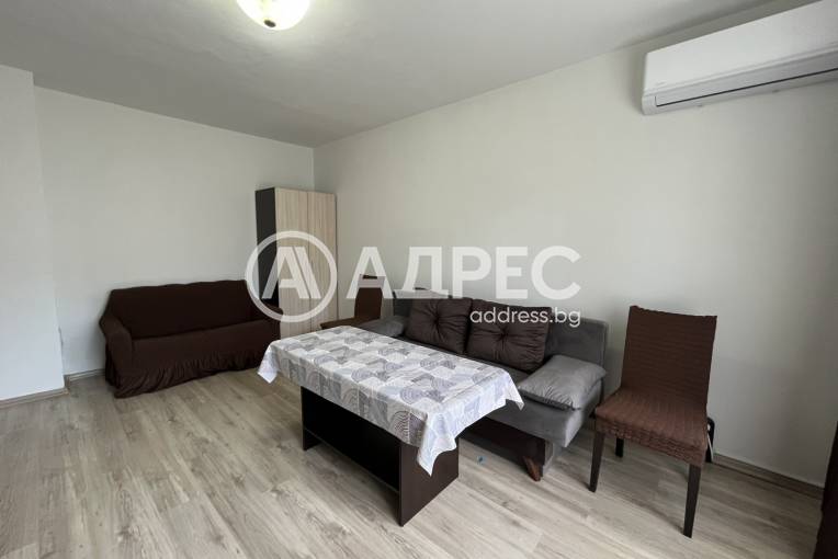 Двустаен апартамент, Варна, Левски, 698817, Снимка 1