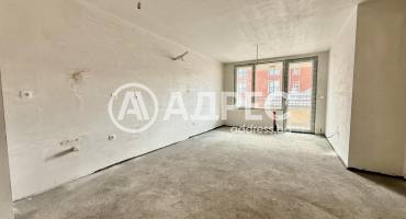 Тристаен апартамент, София, Център, 684820, Снимка 1