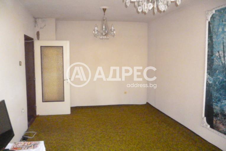 Многостаен апартамент, Добрич, Добротица, 700820, Снимка 4