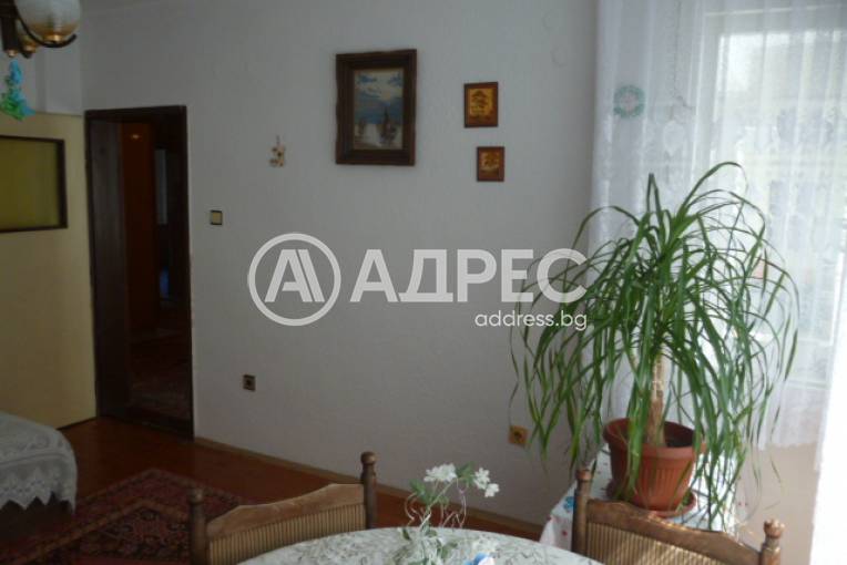 Многостаен апартамент, Добрич, Добротица, 700820, Снимка 6
