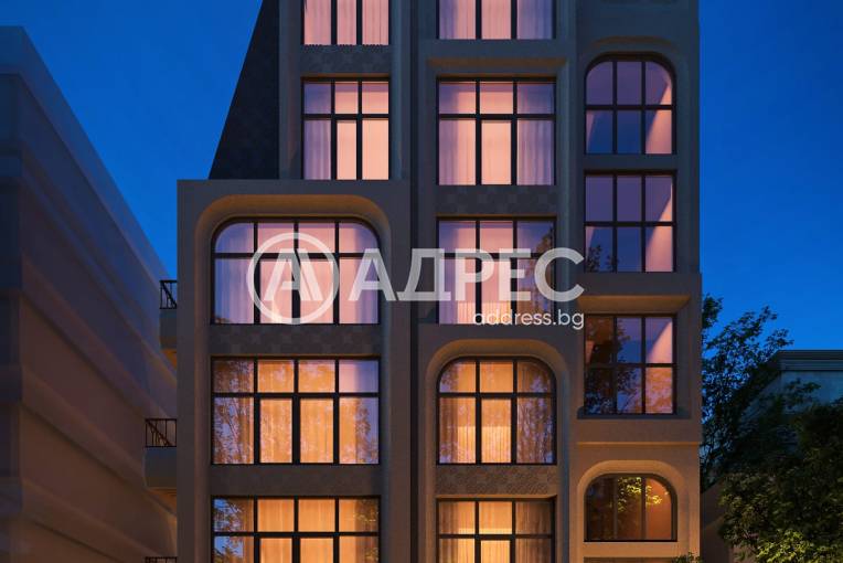 Тристаен апартамент, Варна, Гръцка махала, 666821, Снимка 1