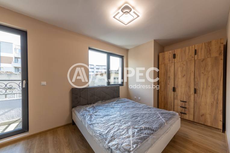 Тристаен апартамент, Варна, Погребите, 669822, Снимка 18