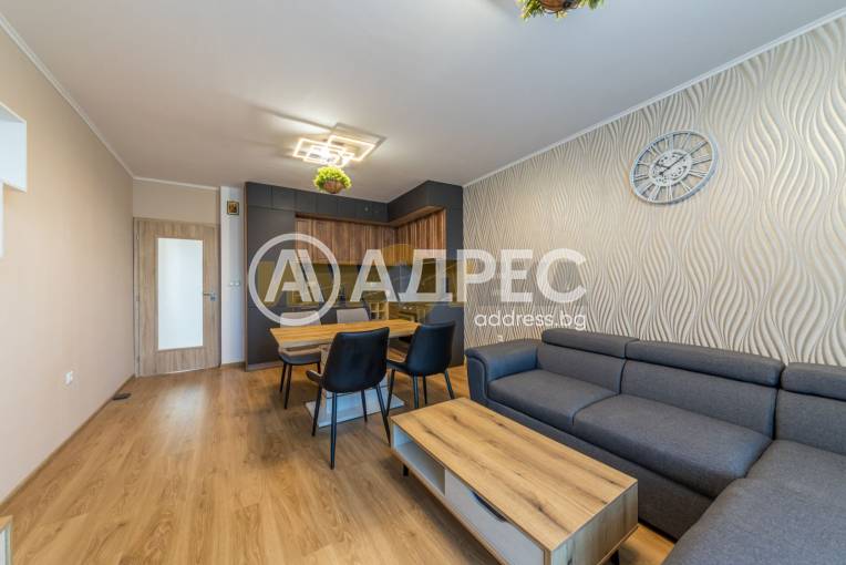 Тристаен апартамент, Варна, Погребите, 669822, Снимка 2