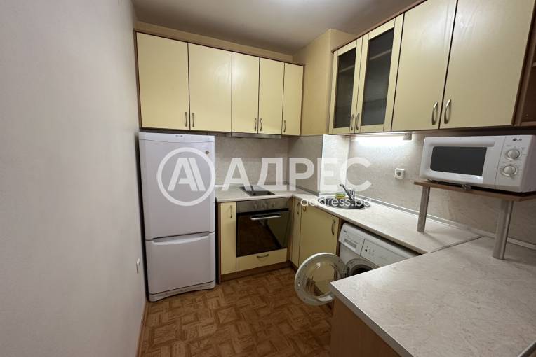 Гарсониера, Плевен, Идеален център, 677822, Снимка 2