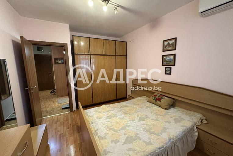 Гарсониера, Плевен, Идеален център, 677822, Снимка 4