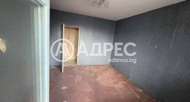 Тристаен апартамент, София, Фондови жилища, 695822, Снимка 3