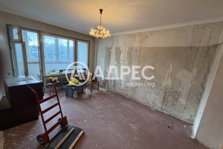 Тристаен апартамент, София, Фондови жилища, 695822, Снимка 6