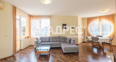 Тристаен апартамент, Варна, Морска градина, 699823, Снимка 1