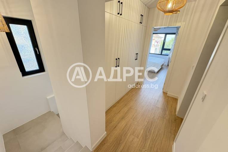 Многостаен апартамент, Варна, Галата, 687827, Снимка 1