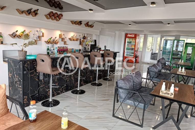 Търговски помещения, Разград, Орел, 662829, Снимка 9