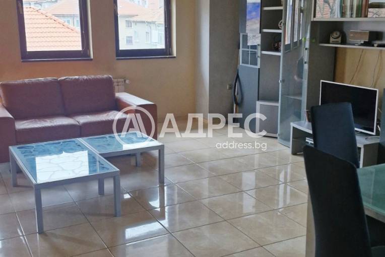 Тристаен апартамент, Плевен, Идеален център, 677829, Снимка 2