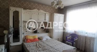 Многостаен апартамент, Добрич, Център, 679829, Снимка 2