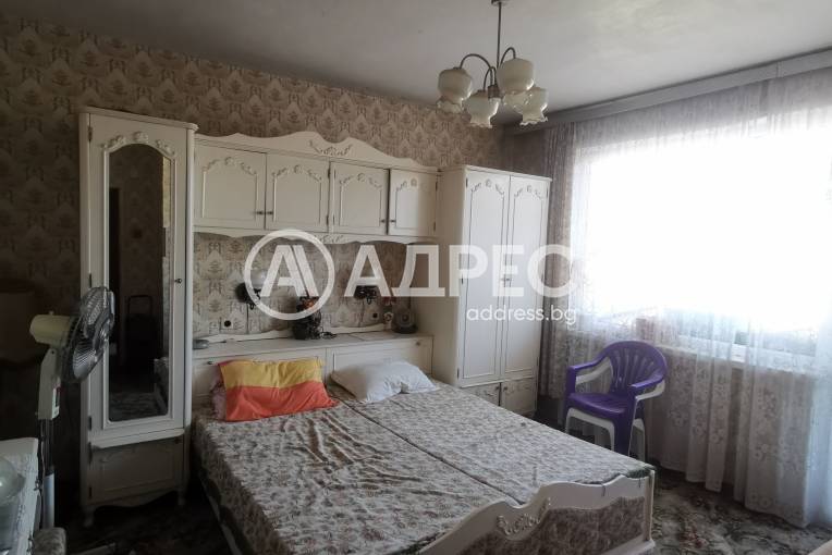 Многостаен апартамент, Добрич, Център, 679829, Снимка 2