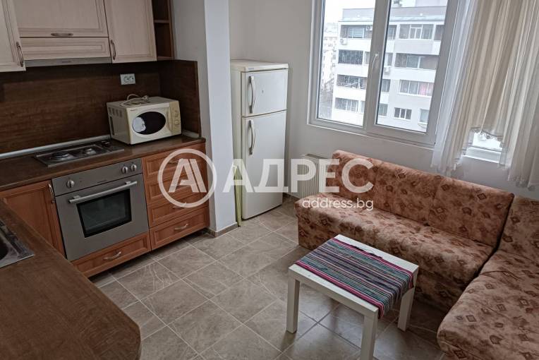 Двустаен апартамент, Разград, Широк център, 688829, Снимка 1