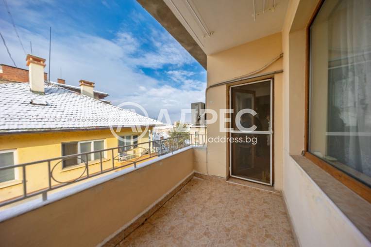 Тристаен апартамент, Плевен, Идеален център, 677830, Снимка 12