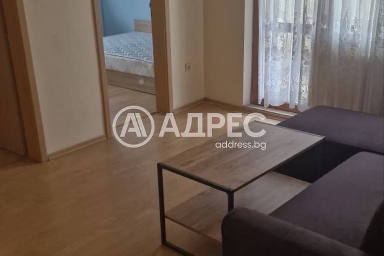 Тристаен апартамент, Плевен, Идеален център, 677830, Снимка 2