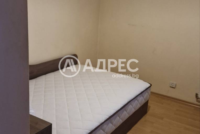 Тристаен апартамент, Плевен, Идеален център, 677830, Снимка 3