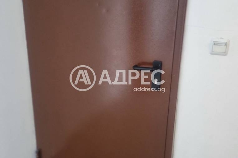 Тристаен апартамент, Варна, Погребите, 695830, Снимка 13