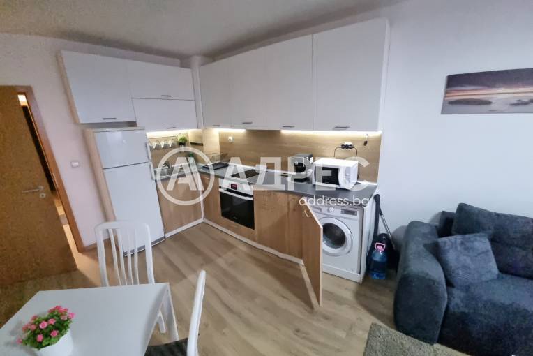 Двустаен апартамент, Варна, Виница, 679831, Снимка 3