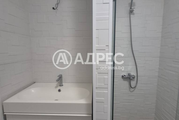 Тристаен апартамент, Карлово, 686831, Снимка 13