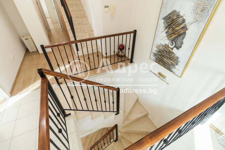 Многостаен апартамент, Варна, к.к. Златни Пясъци, 584832, Снимка 13