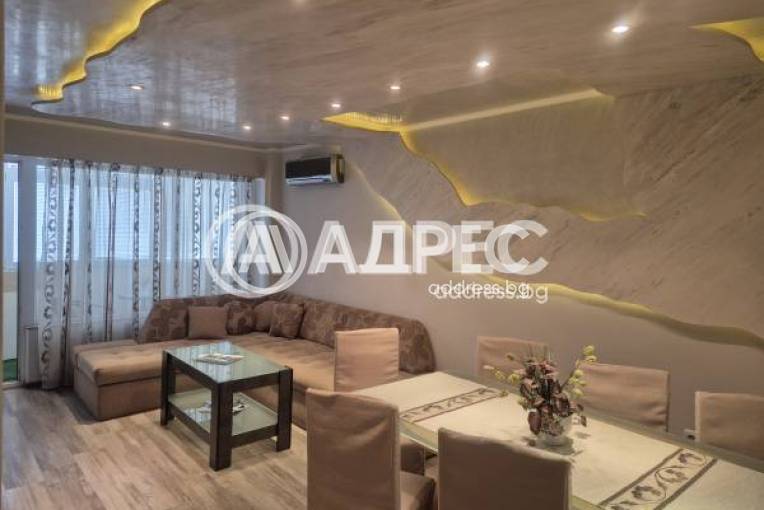 Тристаен апартамент, Варна, Младост 1, 695832, Снимка 1