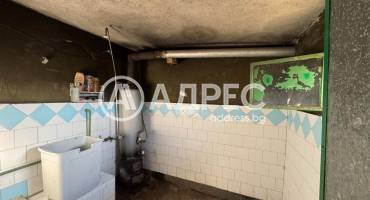 Къща/Вила, Садина, 677834, Снимка 4