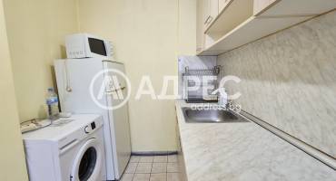 Двустаен апартамент, Варна, Погребите, 678835, Снимка 1